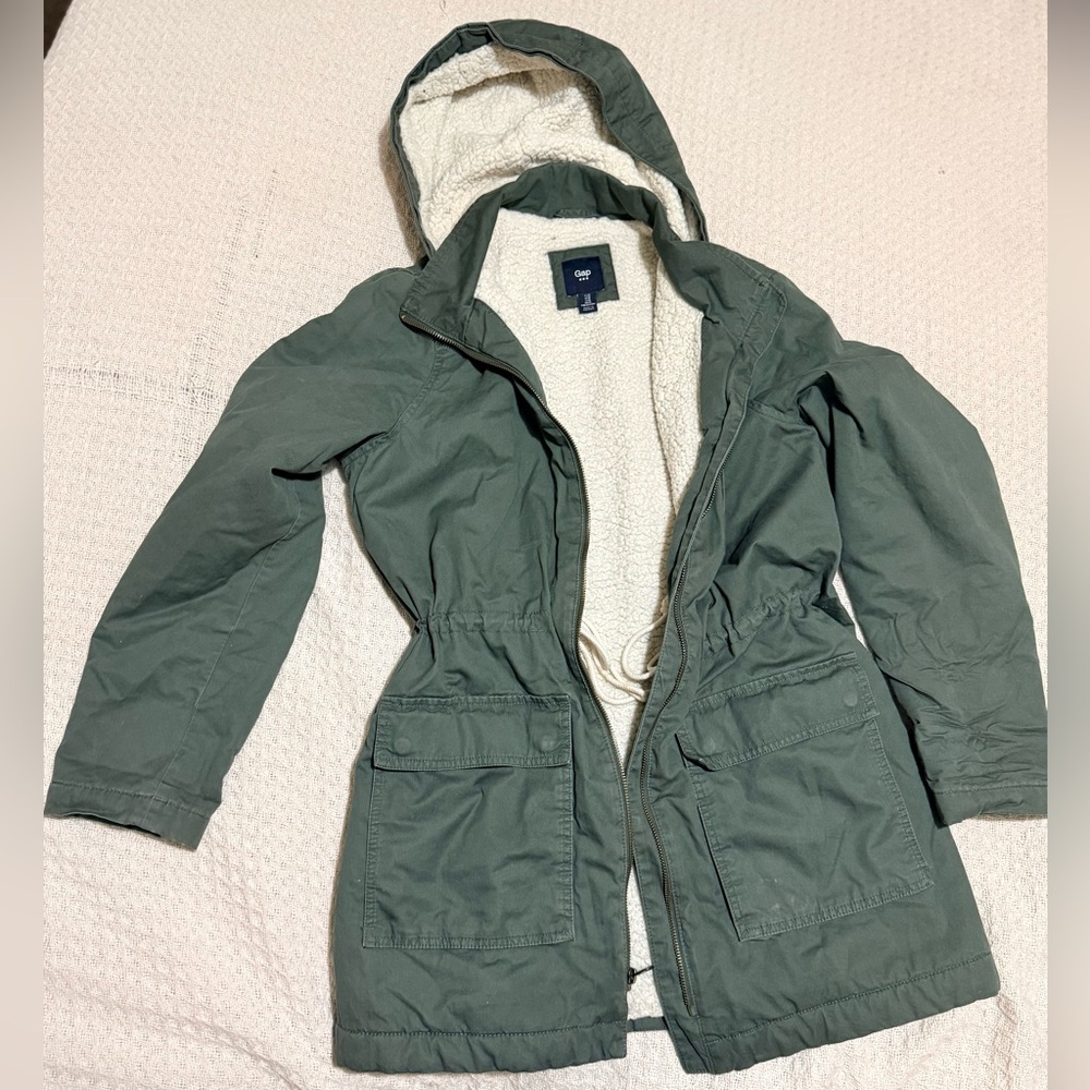 GAP Olive Green Sherpa-Lined Hooded Utility Jacket - Women's